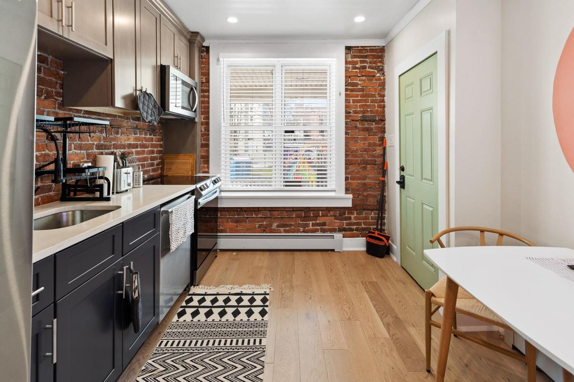 Urban Chic 1br - Walk To Boardwalk - Min To