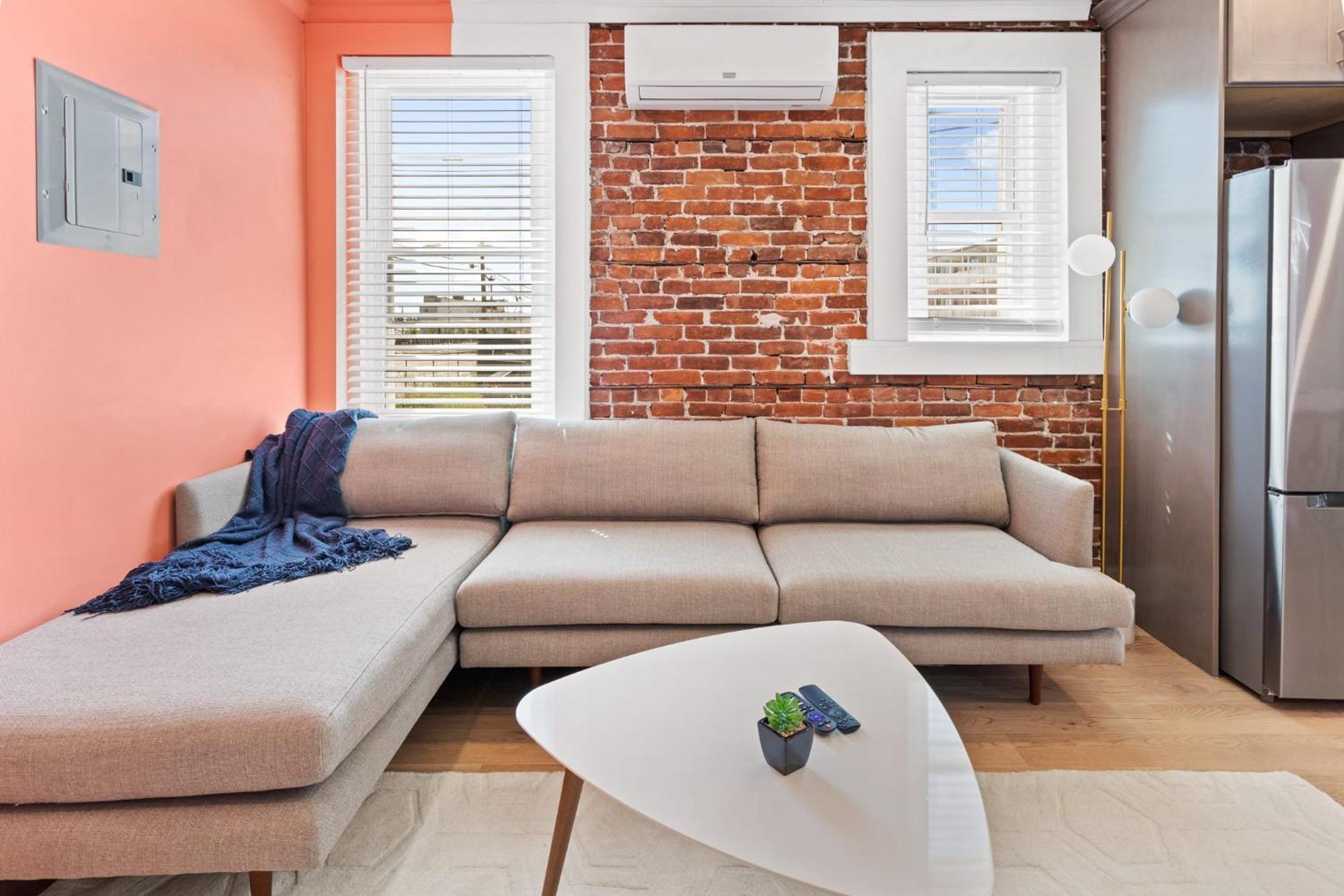 Urban Chic 1br - Walk To Boardwalk - Min To Apartment